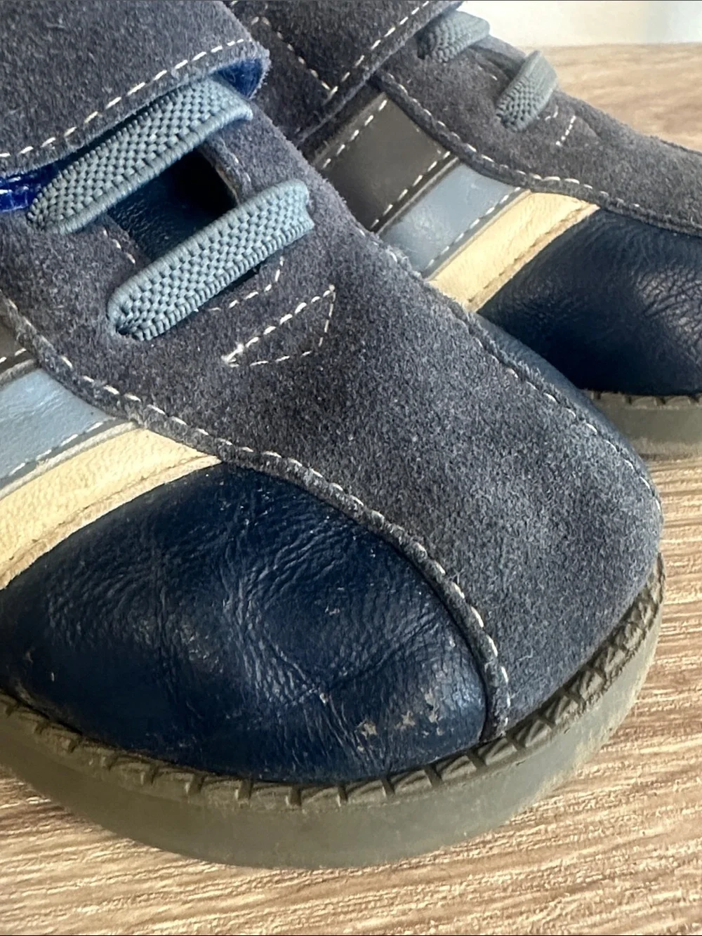 See Kai Run Casey Leather & Suede Sneaker Navy 8